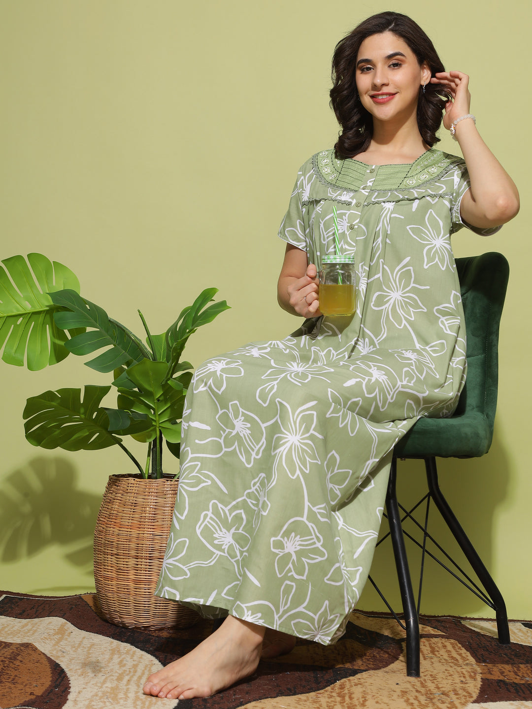 Refresh Your Nights: Soft Pastel Green Poly Viscose Nighty for a Blissful Sleep