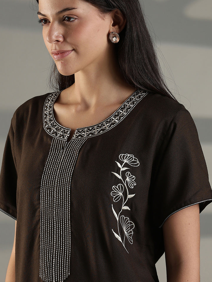 Olive Green Embroidered Nighty for Women Soft Cotton Blend