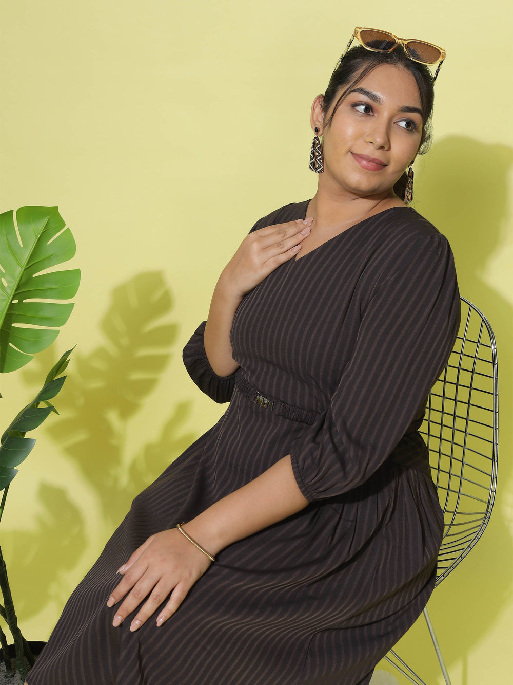 Black Polyester V Neck Plus Size Dresses for Women