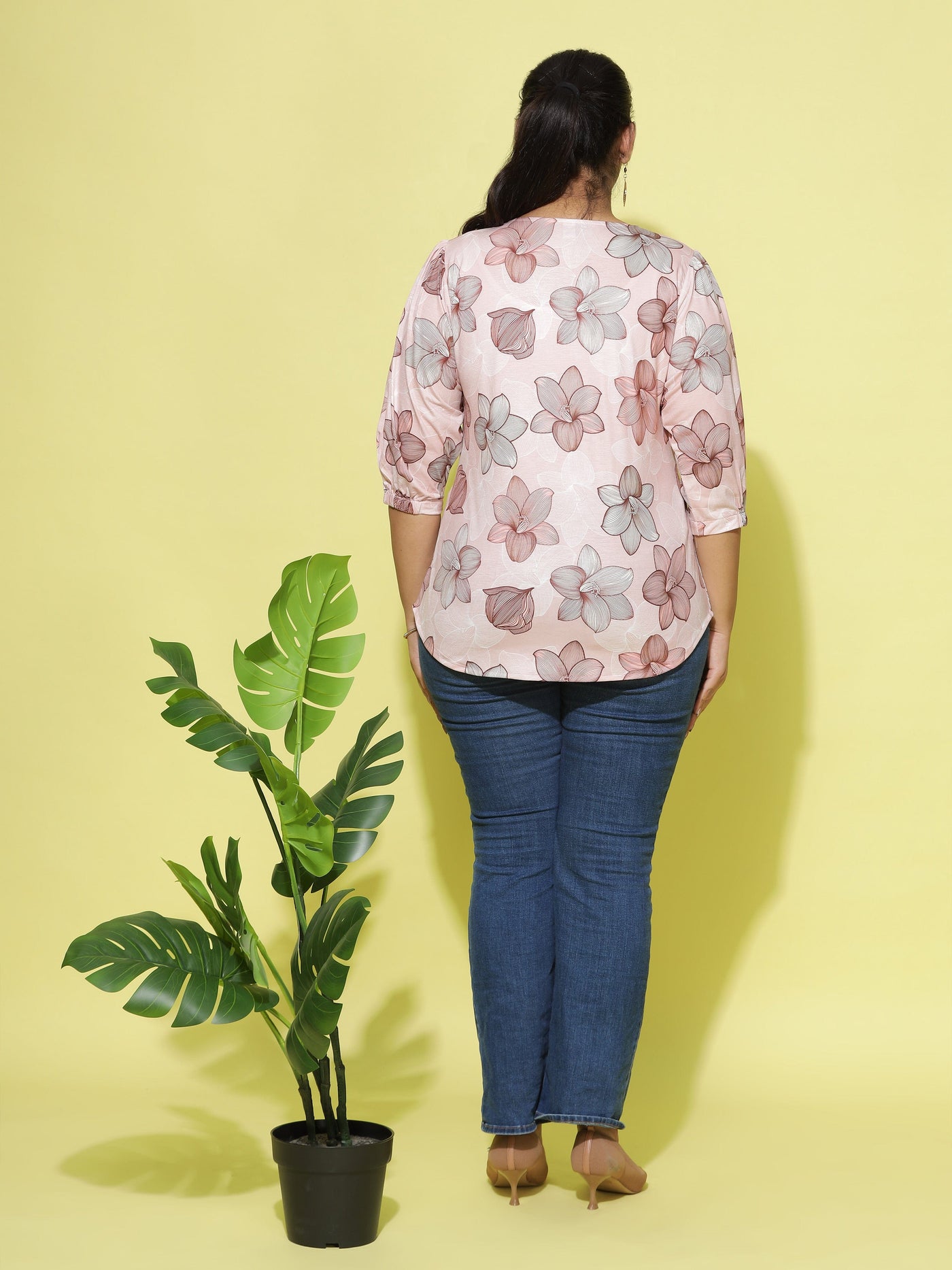 Cotton Blend Top V Neck Peach