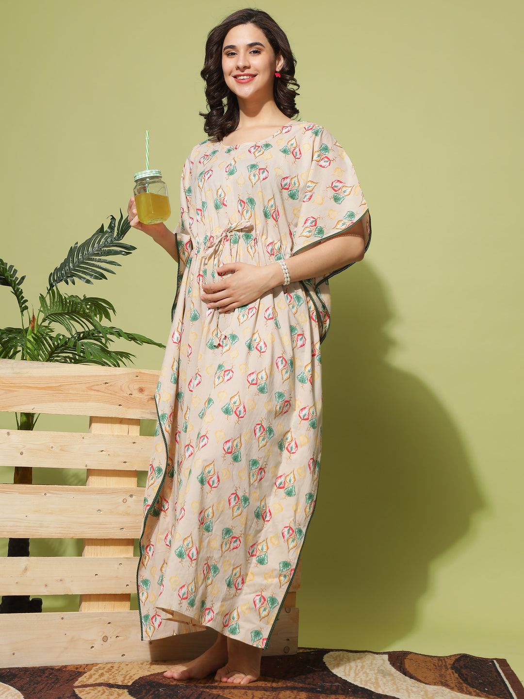 Beige Beauty: Stylish Maternity Kaftan with Nursing Functionality