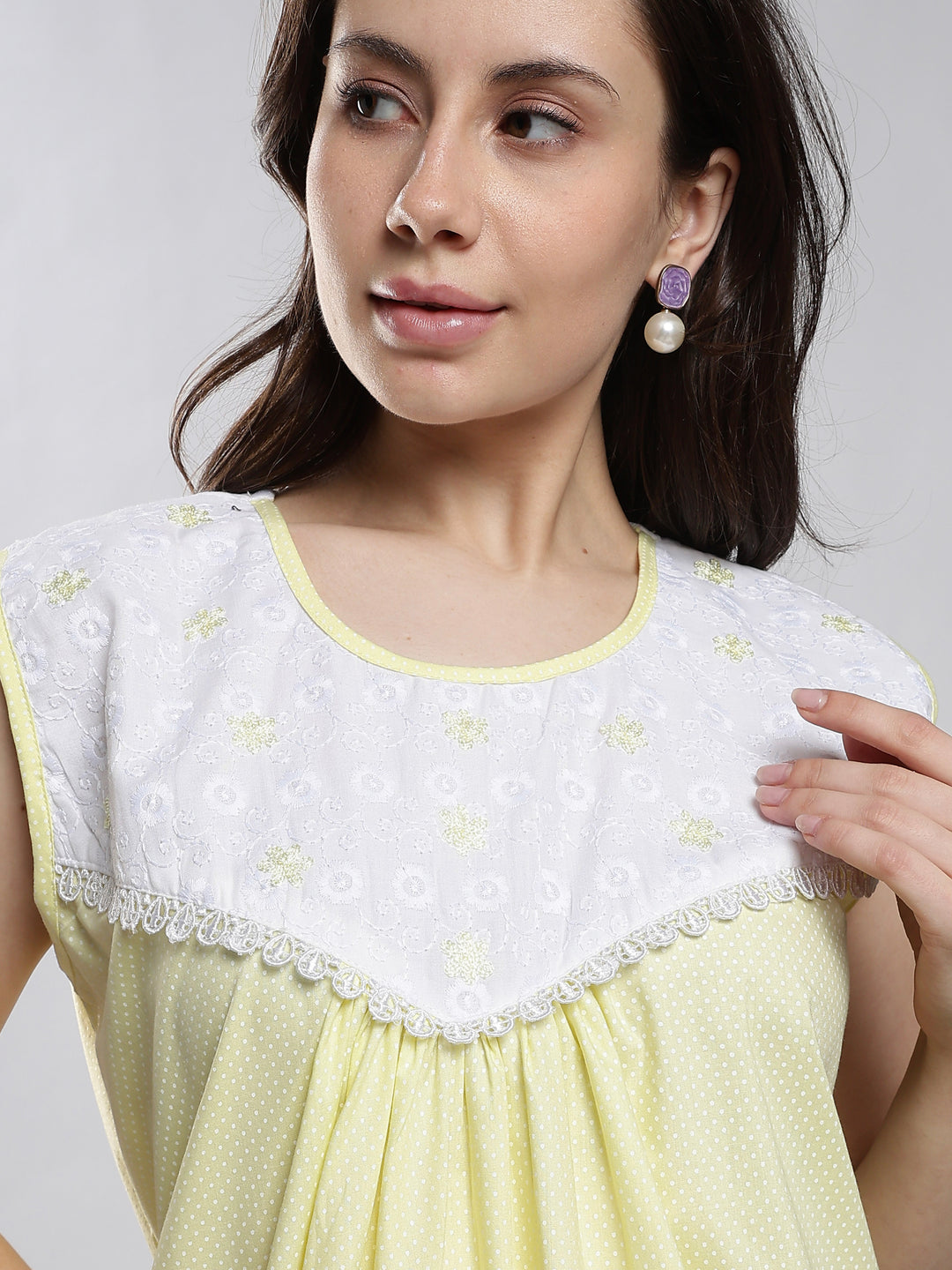 Saheli Pure Cotton Sleeveless Pleated Nighty for Women Polka Yellow