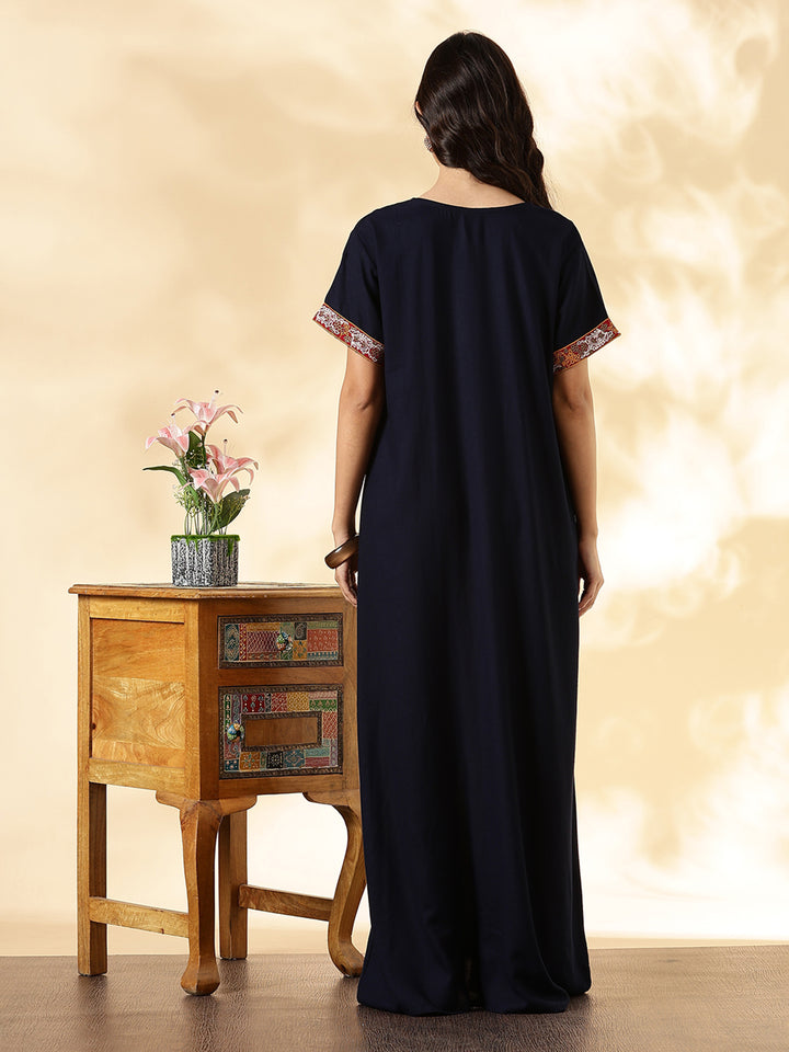 Raatrani Limited Edit – Dreamy Nighty for Women with Classic Taste
