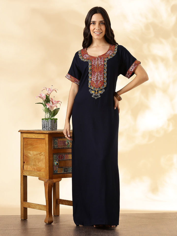 Raatrani Limited Edit – Dreamy Nighty for Women with Classic Taste