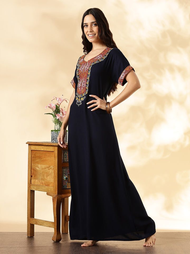 Raatrani Limited Edit – Dreamy Nighty for Women with Classic Taste