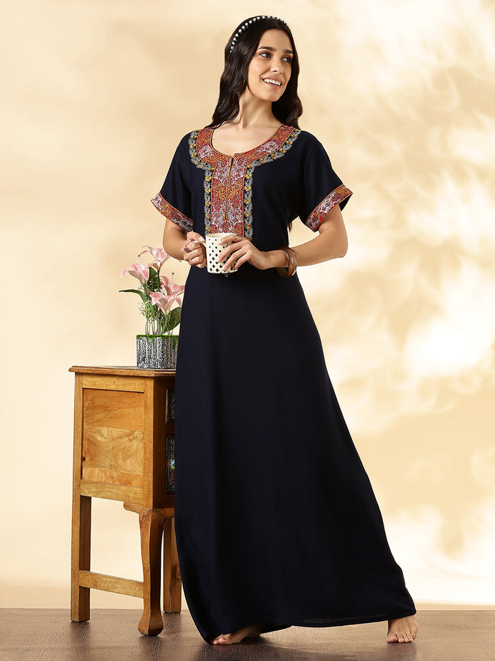 Raatrani Limited Edit – Dreamy Nighty for Women with Classic Taste