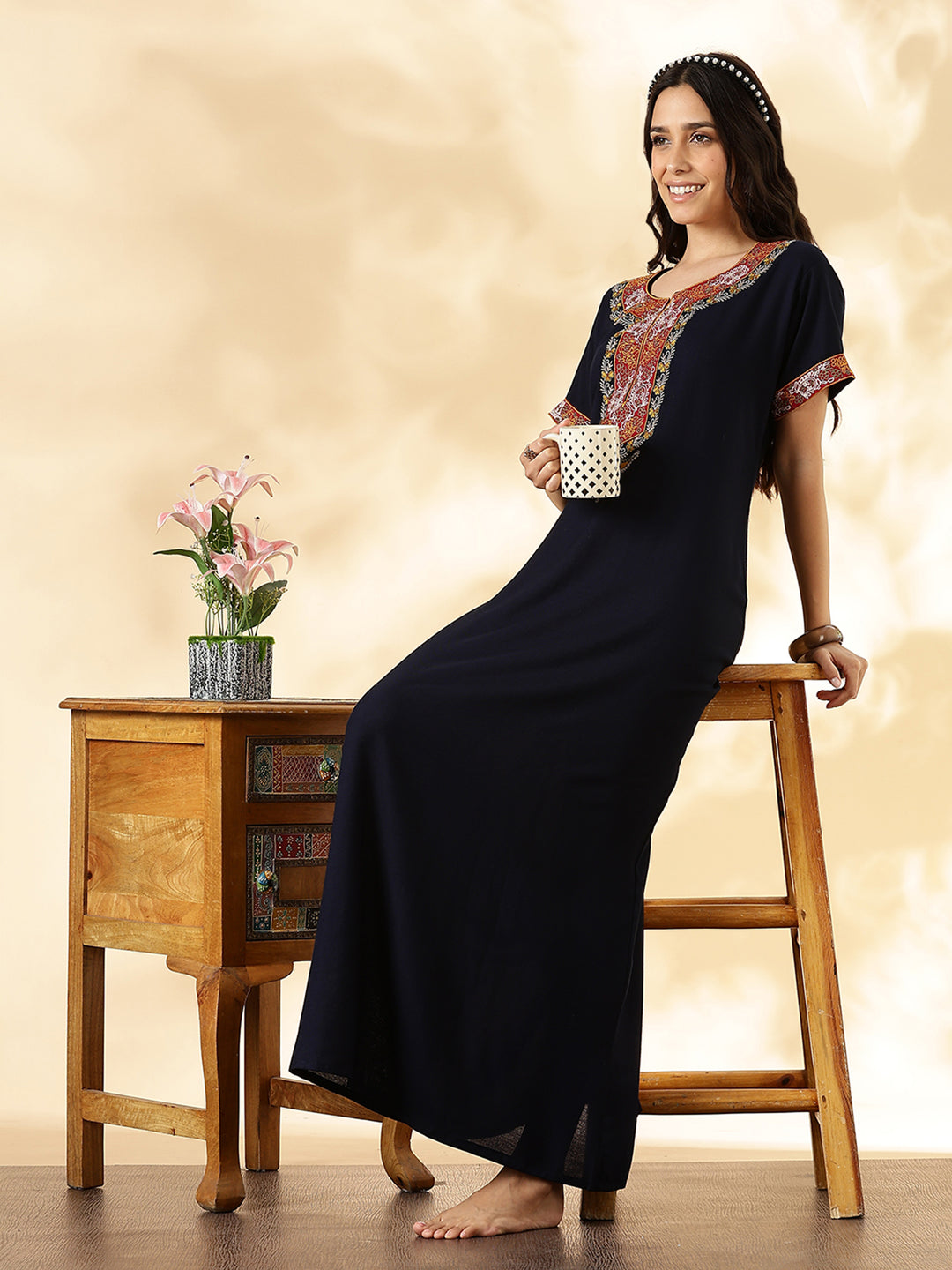 Raatrani Limited Edit – Dreamy Nighty for Women with Classic Taste