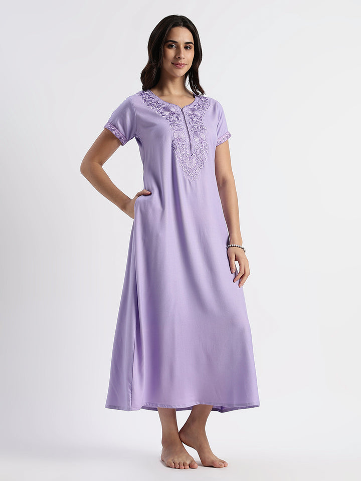 Sadabahar Peri Winkle Embroidered Nighty with Soft Alpine Fabric