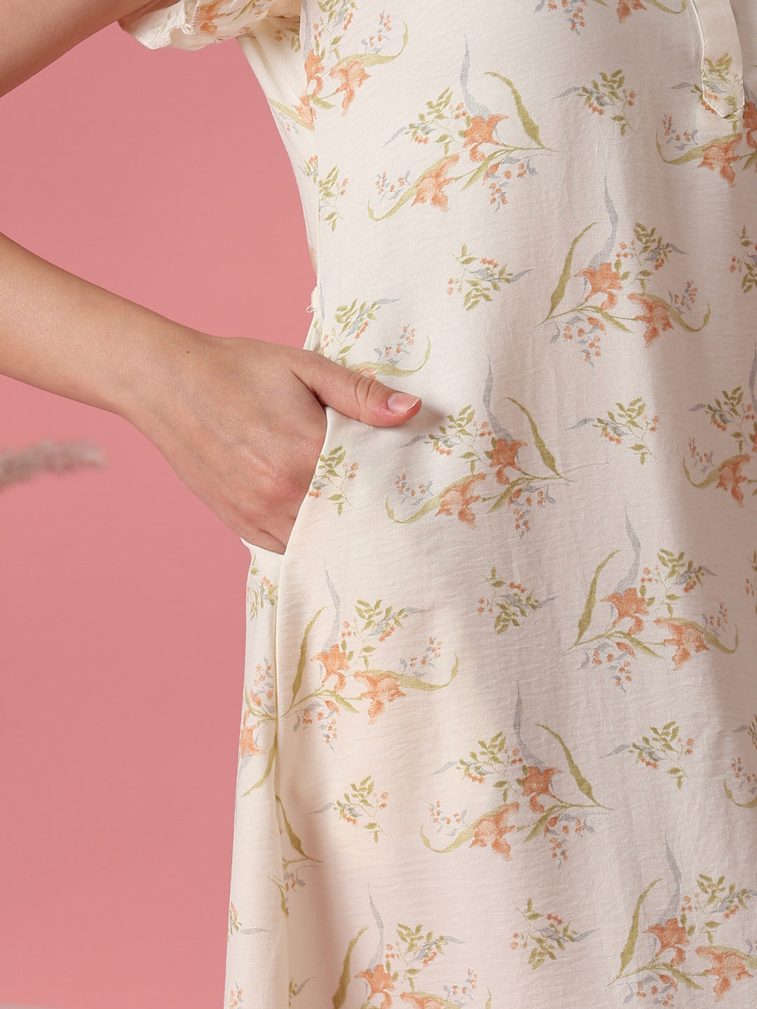 Round Neck Nightdress with Side Pocket in Dreamy Yellow