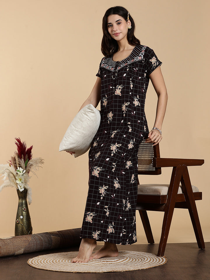 Hosiery Cotton Floral Checkered Designer Nighty for Women in Brown