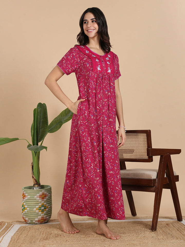 Branded Chic Berry Bloom Floral Alpine Nighty for Women