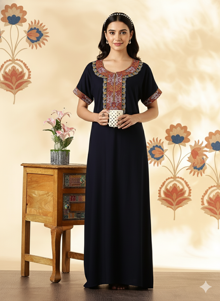 Raatrani Limited Edit – Dreamy Nighty for Women with Classic Taste