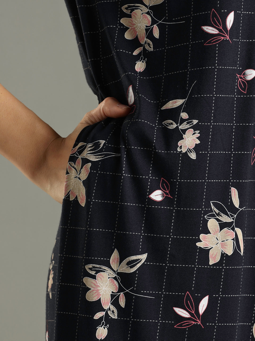 Hosiery Cotton Floral Navy Blue Front Zip Nighty For Women