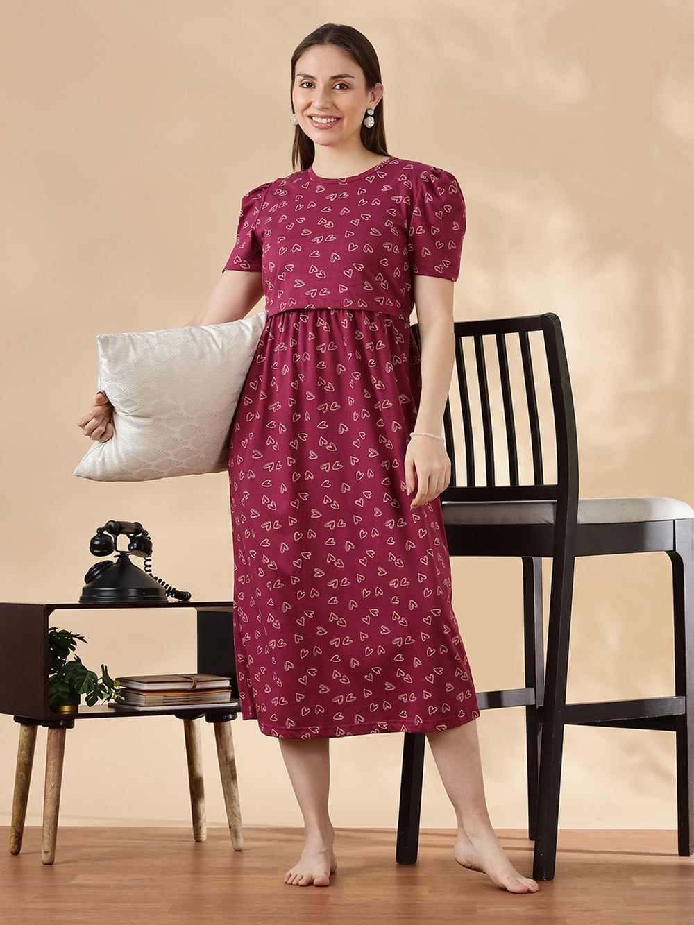 Berry wine feeding friendly maternity wear for women