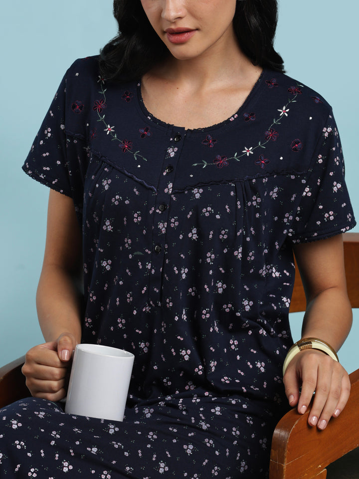 Blue floral cotton blend nightydress for women online