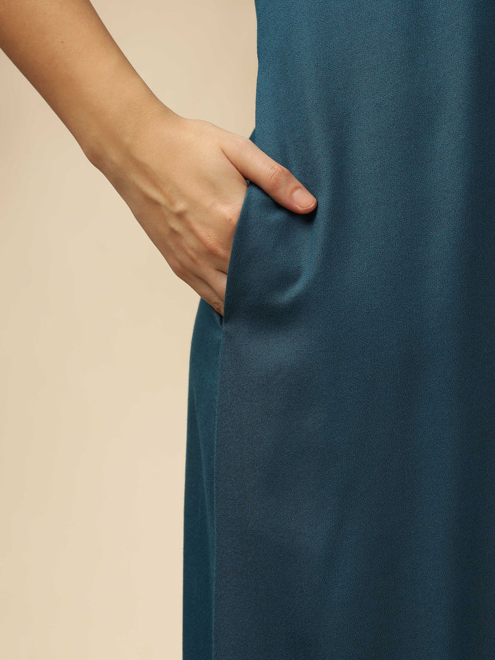 Blue a-line modern nightgown for women with embroidery