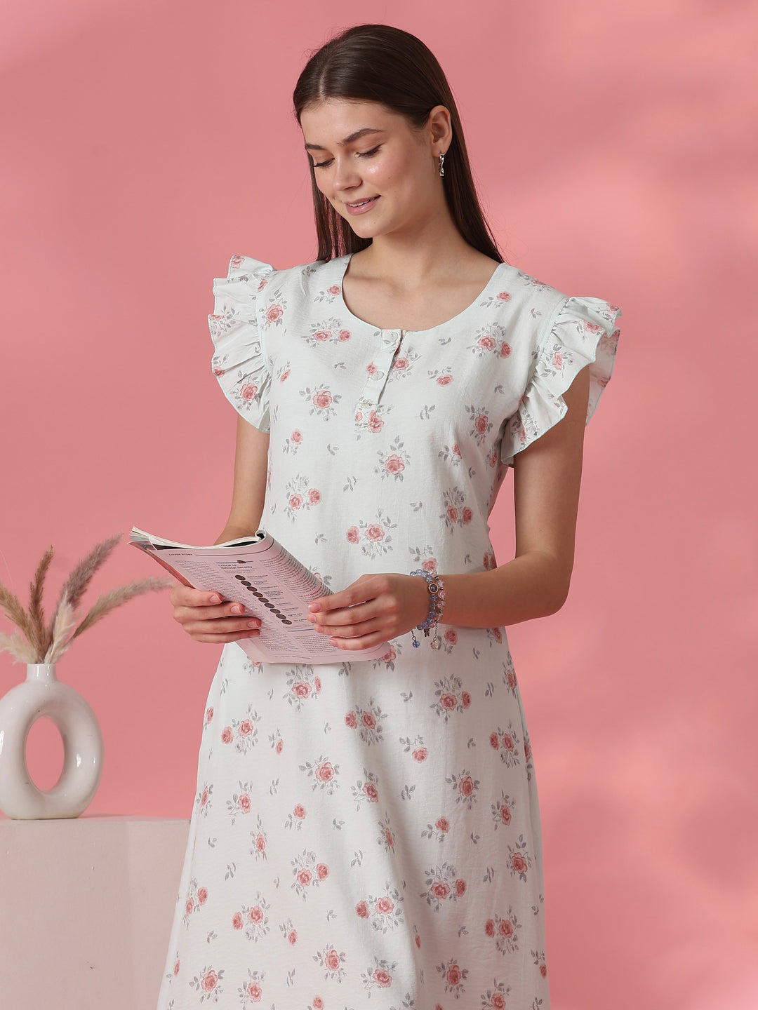 Rosy sage rose motif short nighty for women online