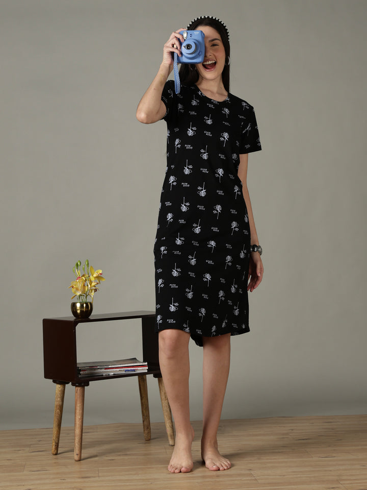 Black floral comfortable sleepwear for women