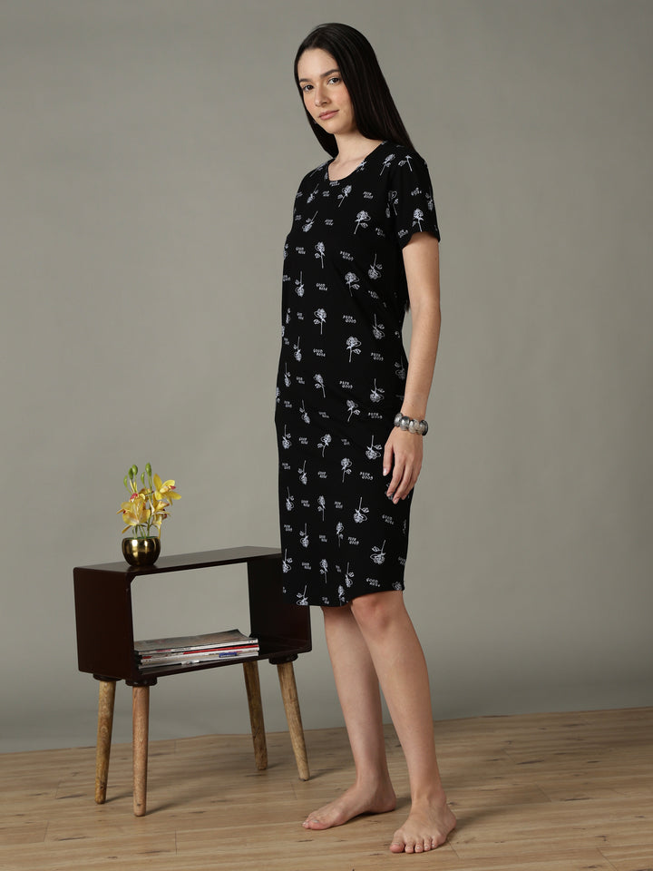 Black floral comfortable sleepwear for women