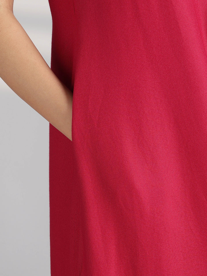 Alpine nighty for women with embroidery round neck online