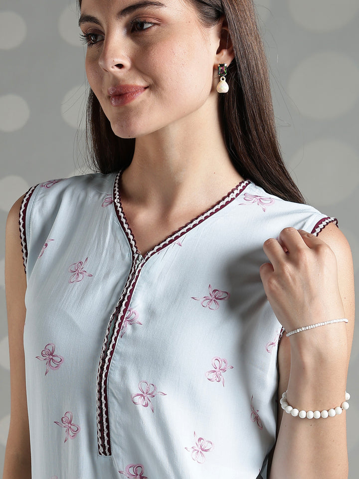 Aqua blue rayon sleeveless soft nightwear for women