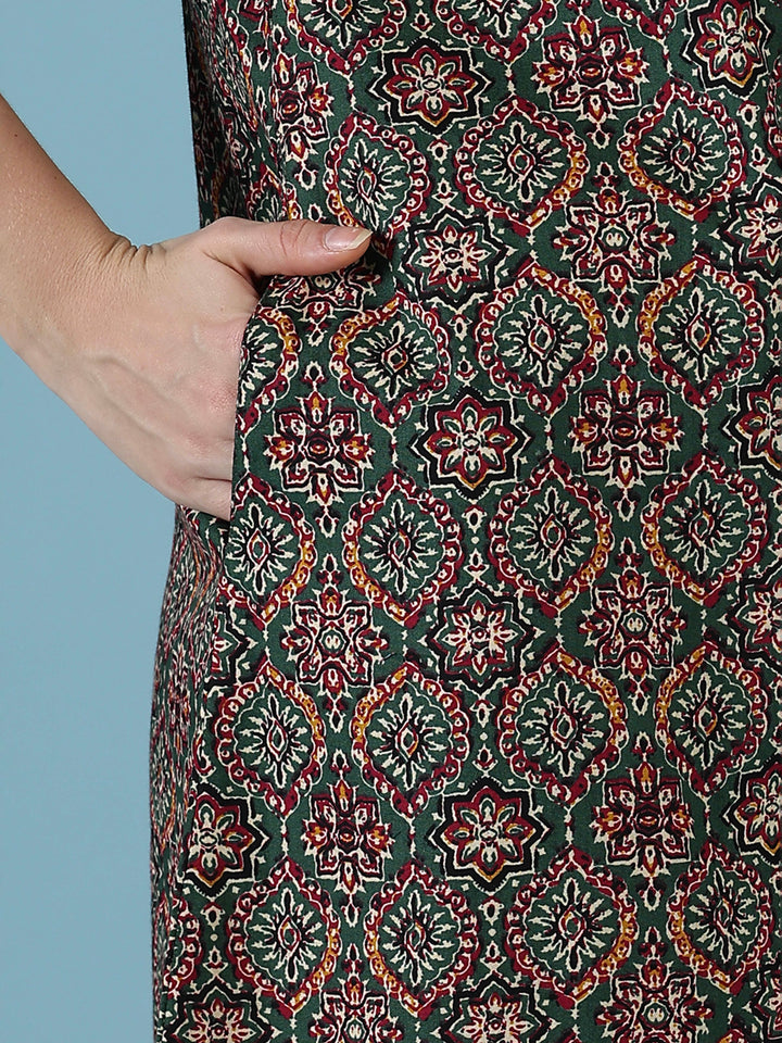 Mehandi green premium 100% pure cotton nighty for women