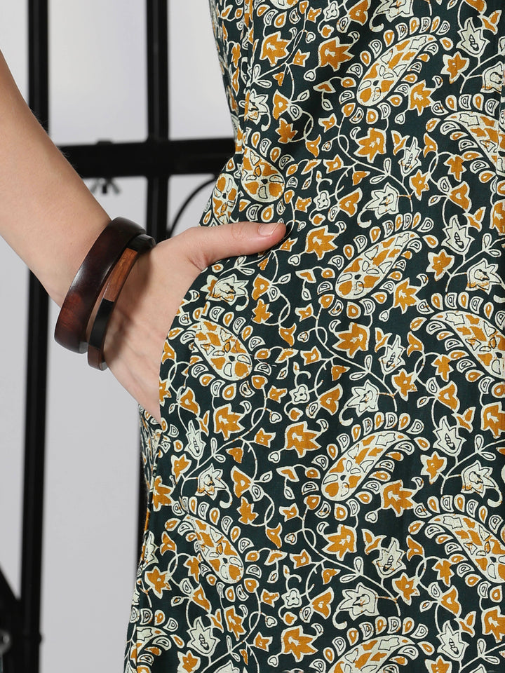 Paisley green print daily wear pure cotton nighty for women