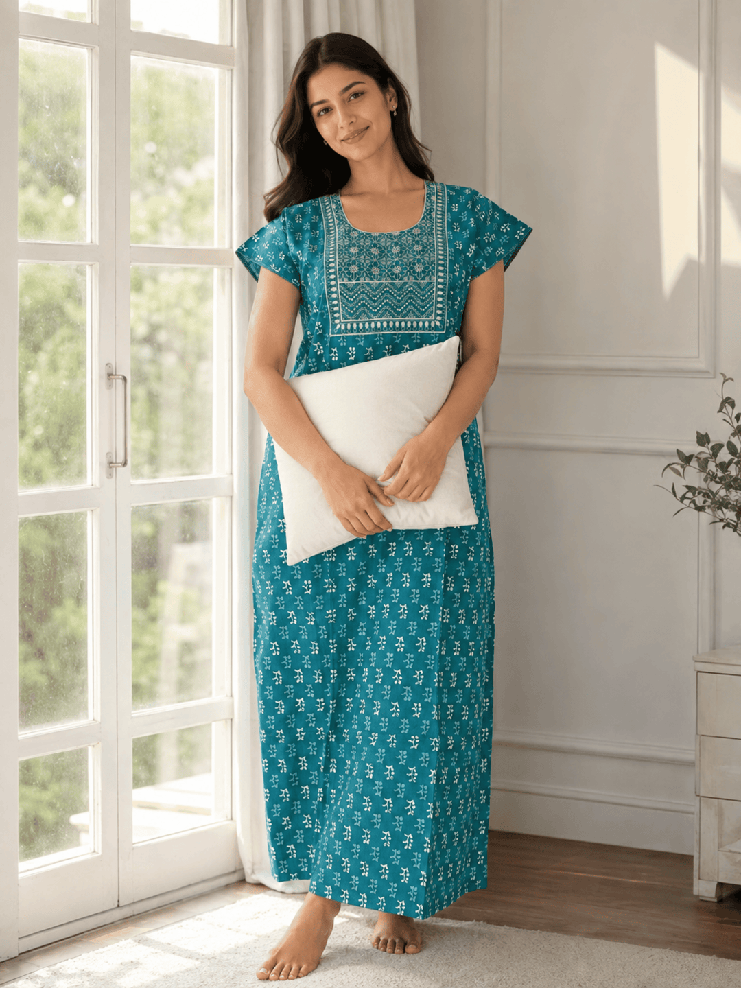 Utsav green pure cotton long nighty for women online