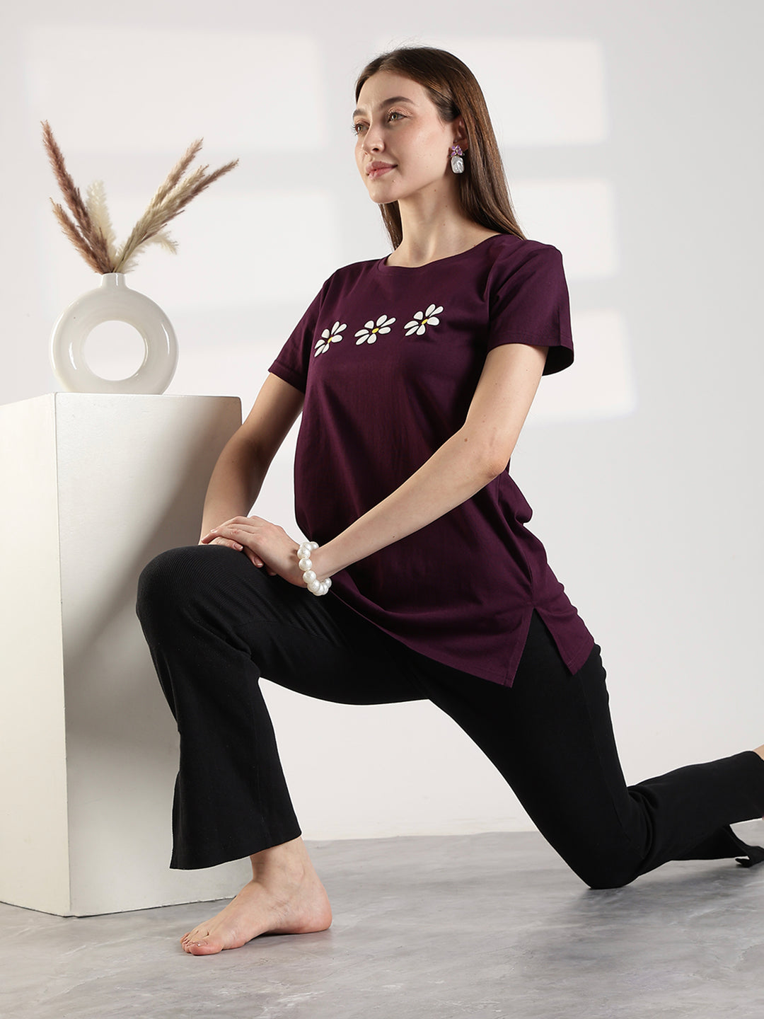Cotton branded plus size long t shirt for women in wine