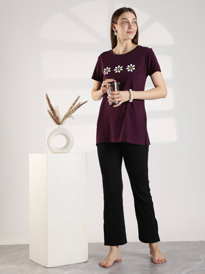 Cotton branded plus size long t shirt for women in wine