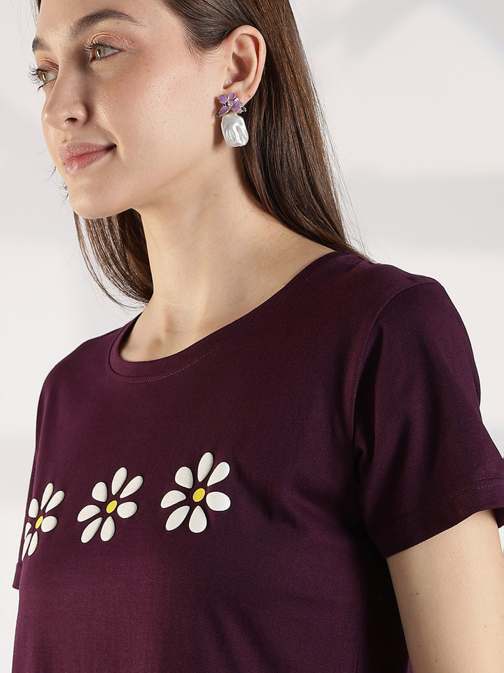 Cotton branded plus size long t shirt for women in wine