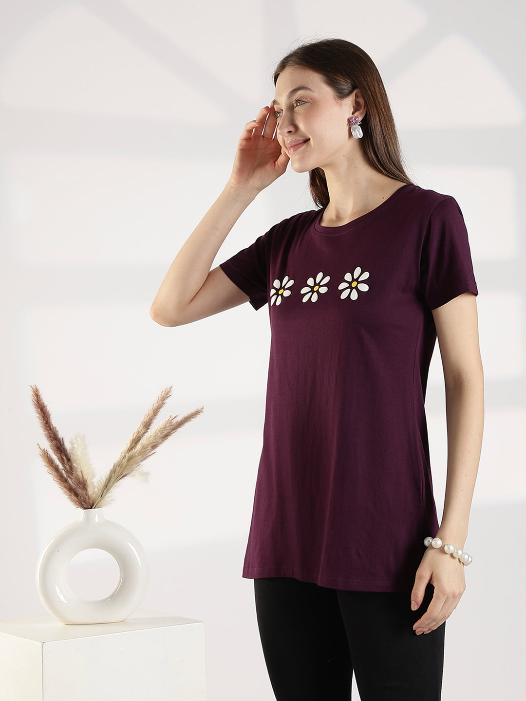 Cotton branded plus size long t shirt for women in wine
