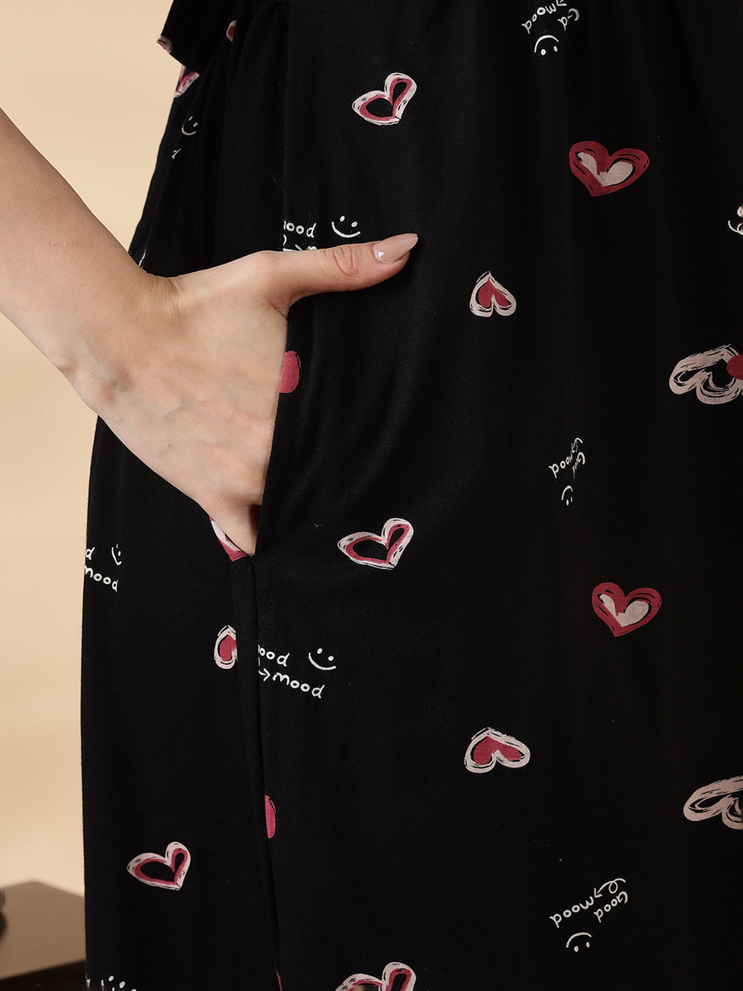 Black blush hearts feeding friendly cozy maternity nighty