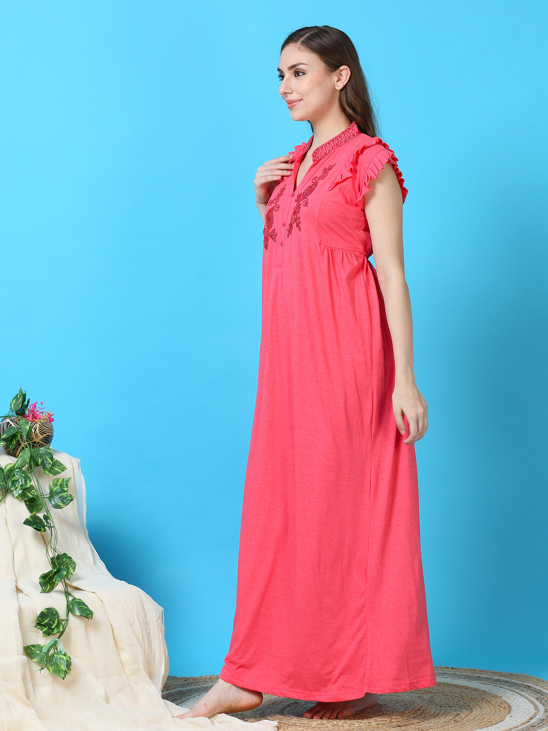 Peach cotton blend sleeveless nighty for women