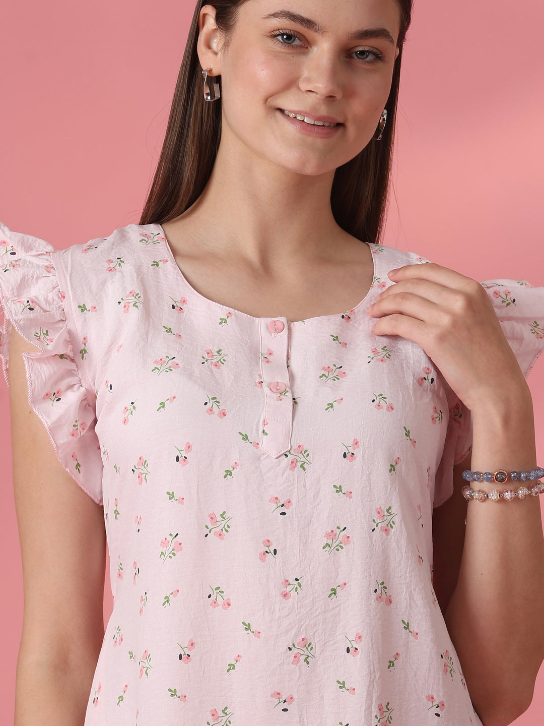 Pastel pink floral crush cotton short nighty for women