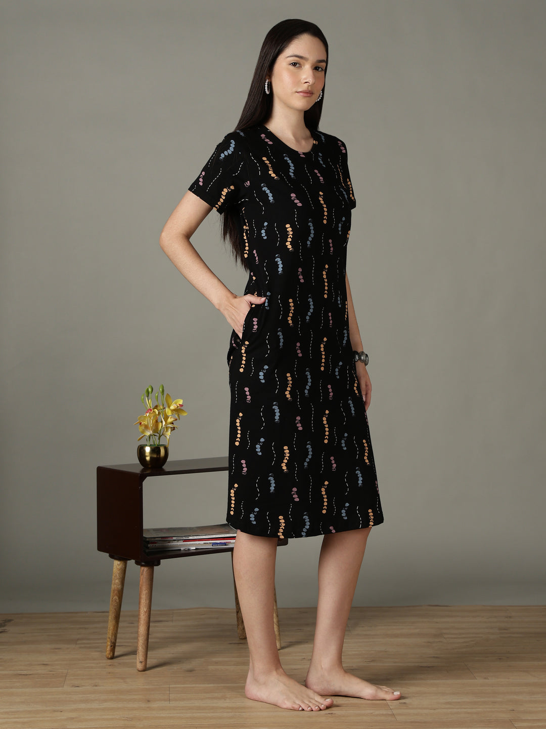 Black printed soft cotton short nighty for women