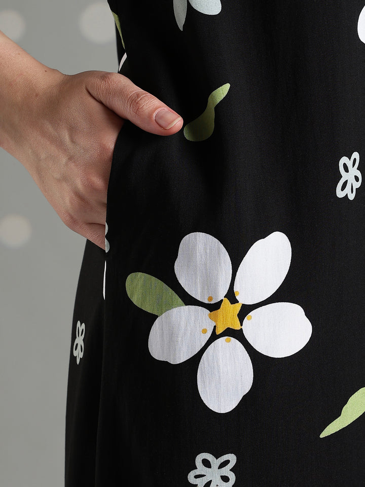 Midnight daisy rayon premium sleeveless nighty for women