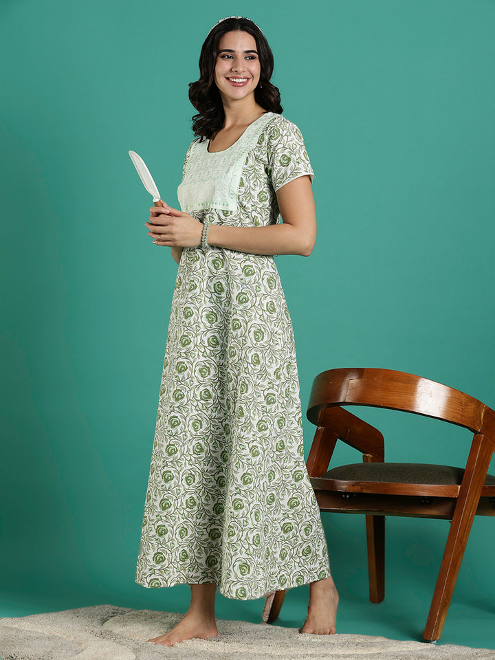 Elegant rose printed pure cotton night dress for women