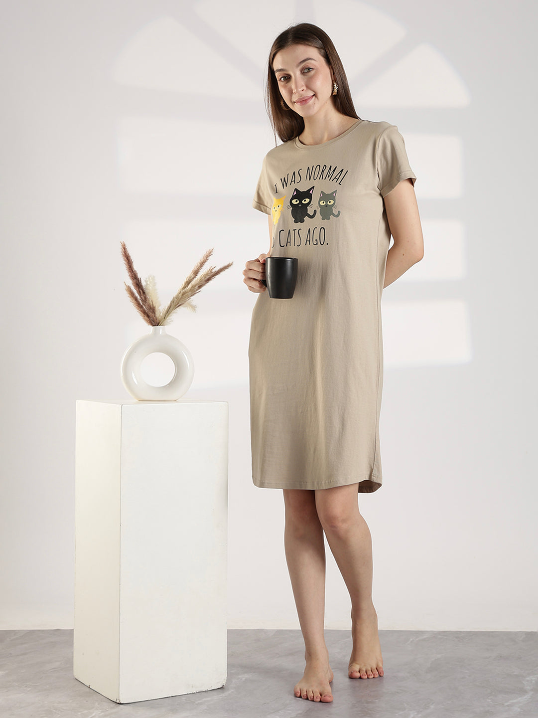 Best short nighty for women in cat print