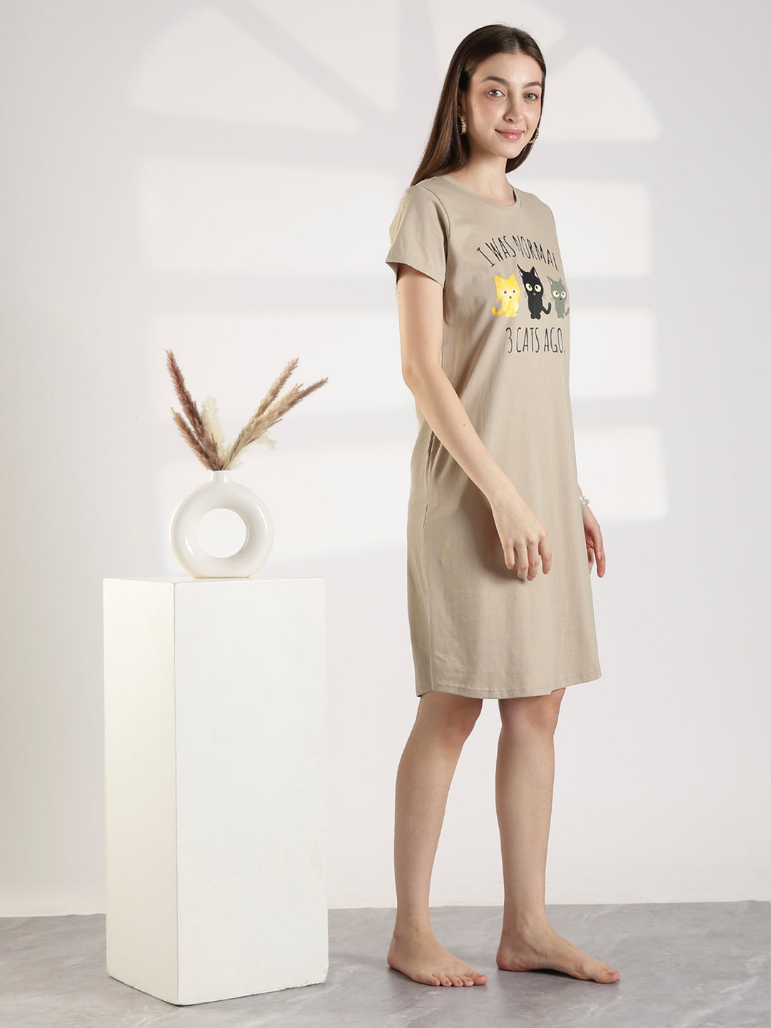 Best short nighty for women in cat print