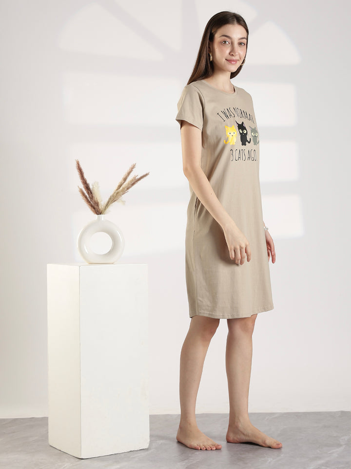 Best short nighty for women in cat print