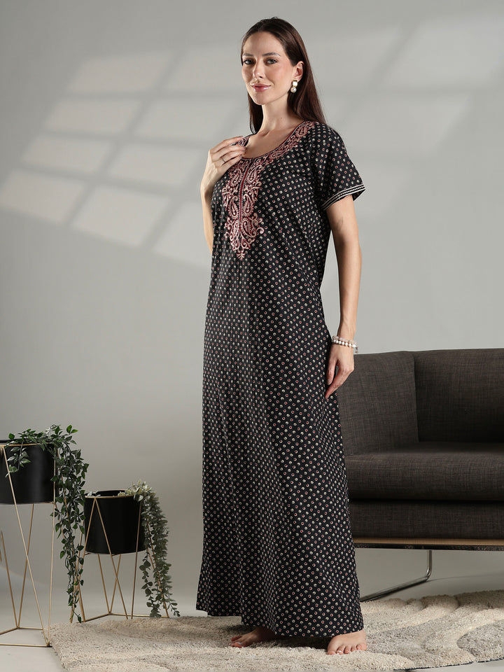 Soft cotton night dress for women in black with micro buti prints